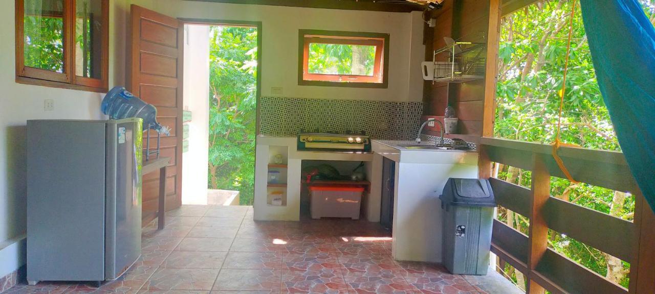 Treetop Guesthouse And Bungalows Sabang  Luaran gambar