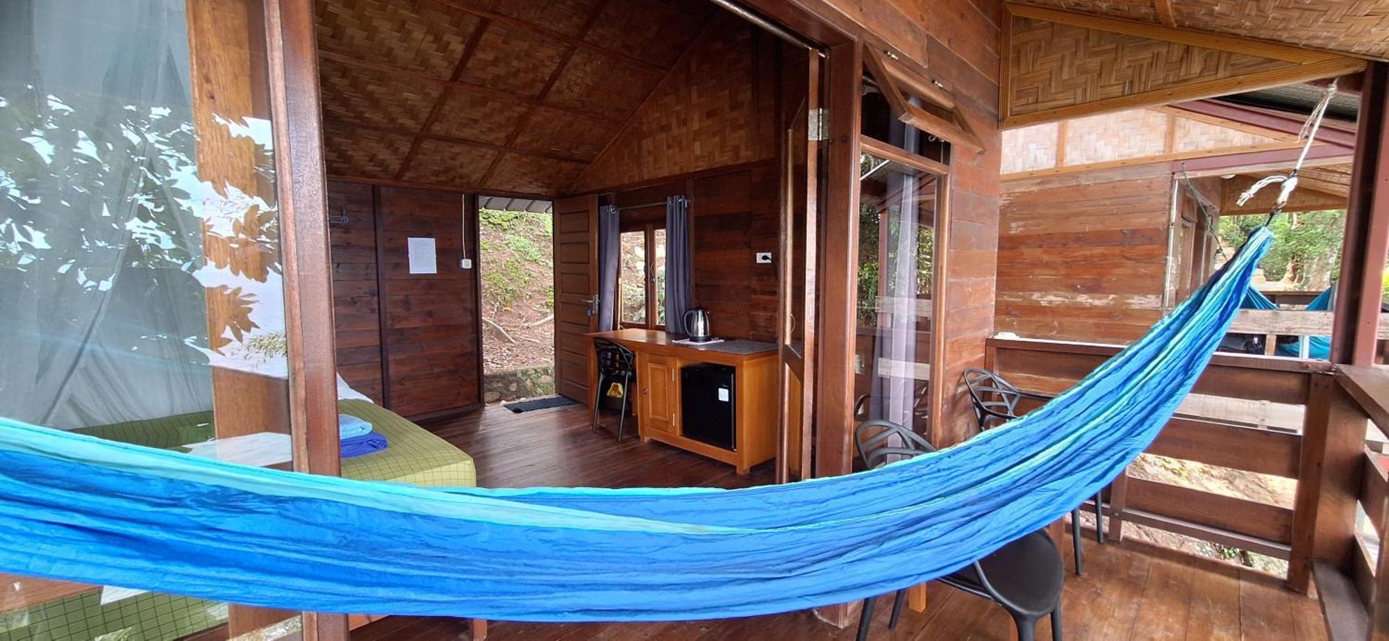 Treetop Guesthouse And Bungalows Sabang  Luaran gambar