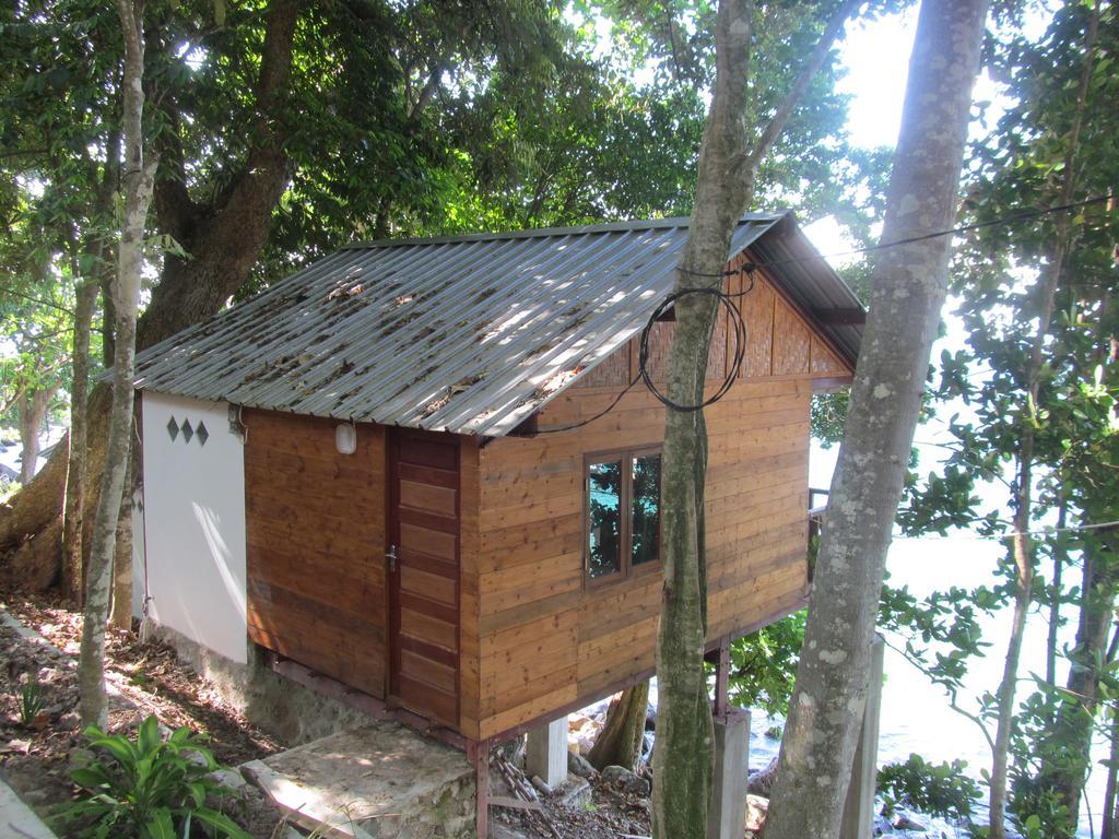 Treetop Guesthouse And Bungalows Sabang  Luaran gambar